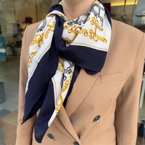 foulard gucci beige vintage prezzi|Foulard Gucci, accessori donna .